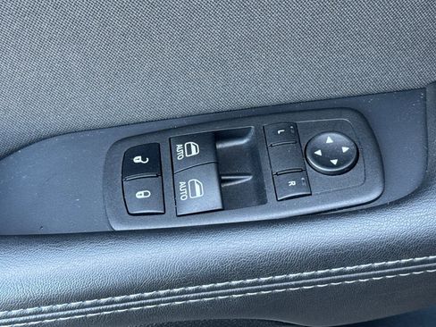 Used 2023 Dodge Challenger GT image 13