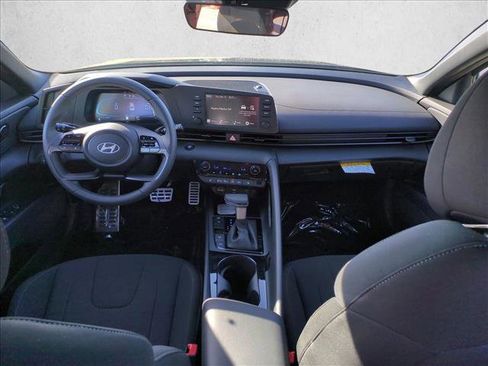 New 2026 Hyundai Elantra SEL Sport Premium image 17