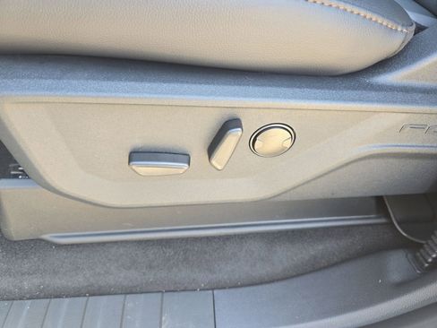 New 2025 Ford F150 Lariat w/ Equipment Group 501A Mid image 10