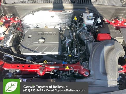 Used 2025 Chevrolet TrailBlazer LT AWD/4WD image 28