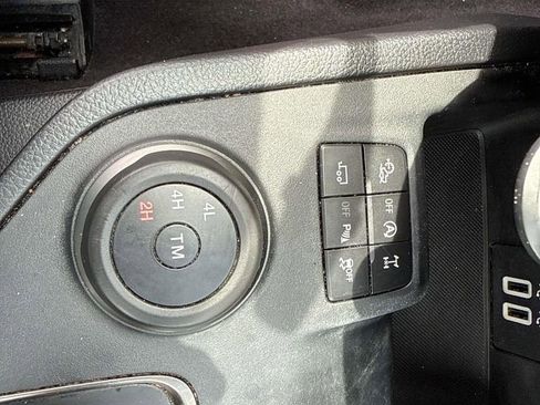 Used 2019 Ford Ranger Lariat w/ Equipment Group 501A Mid AWD/4WD image 42