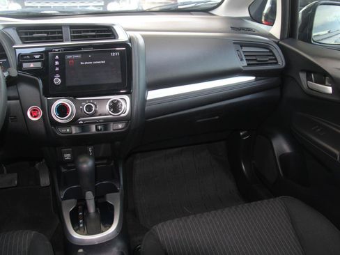 Used 2019 Honda Fit EX image 10