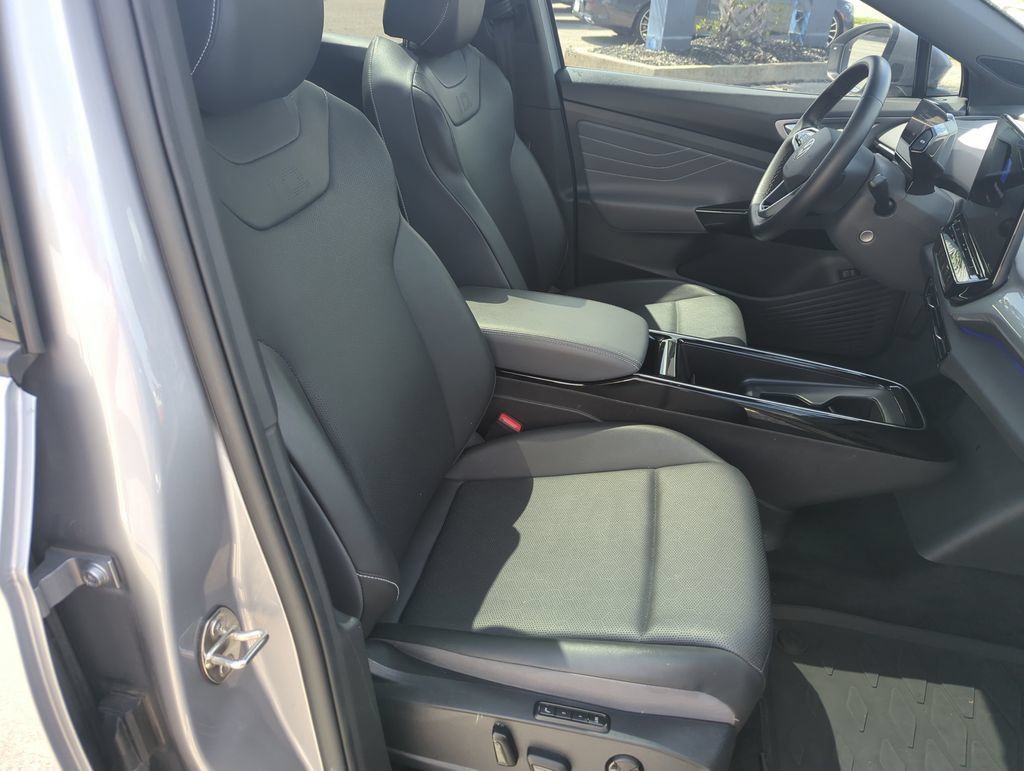 Certified 2023 Volkswagen ID.4 Pro S RWD image 38
