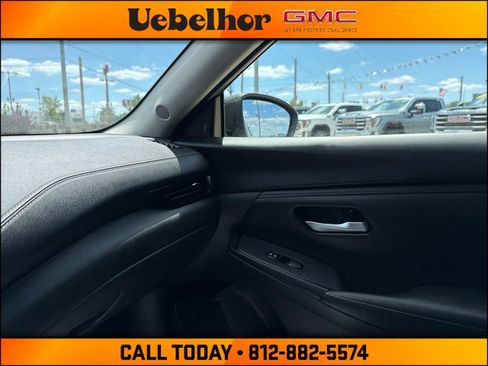 Used 2024 Nissan Sentra SV w/ All-Weather Package FWD image 32