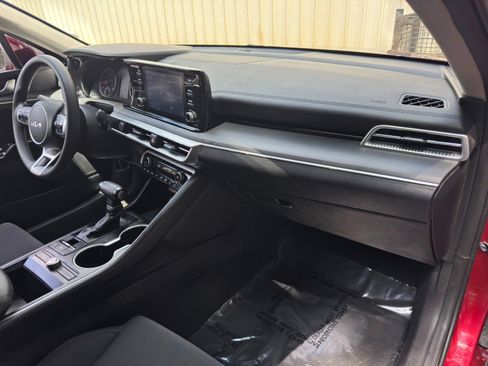 Used 2022 Kia K5 LXS FWD image 13