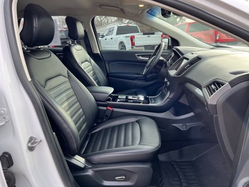 Used 2019 Ford Edge SEL w/ Equipment Group 201A FWD image 21