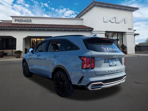 Certified 2022 Kia Sorento SX image 6