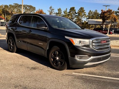Used 2017 GMC Acadia SLE image 10