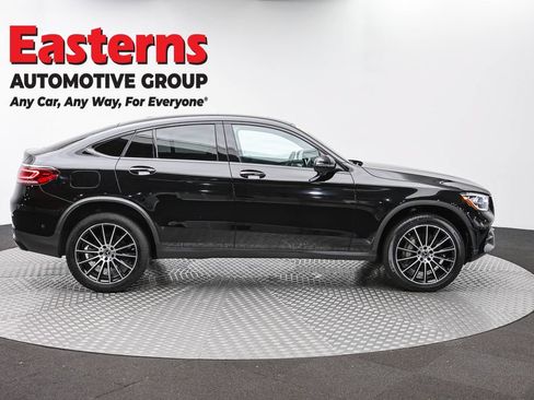 Used 2023 Mercedes-Benz GLC 300 4MATIC Coupe image 4