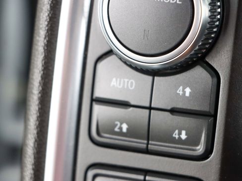 Used 2022 GMC Sierra 3500 Denali image 23