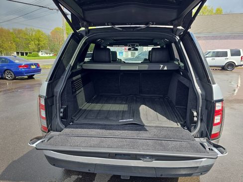 Used 2013 Land Rover Range Rover HSE image 7