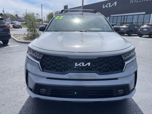 Certified 2022 Kia Sorento EX w/ Panoramic Sunroof Package FWD image 2