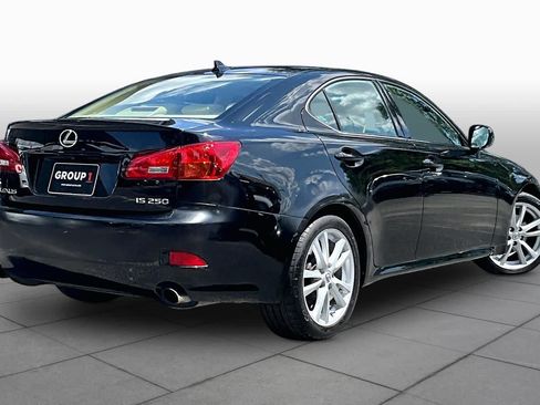 Used 2007 Lexus IS 250 w/ Premium Pkg RWD image 12