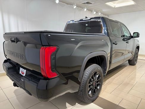 Used 2023 Toyota Tundra SR5 w/ SR5 Premium Package image 5