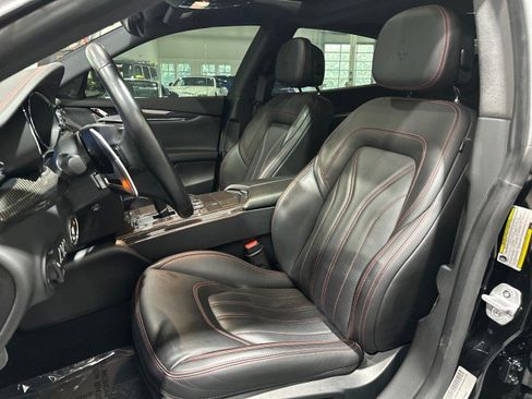 Used 2018 Maserati Quattroporte S Q4 AWD/4WD image 5