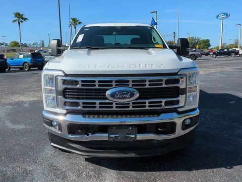 Certified 2025 Ford F250 XLT AWD/4WD image 3