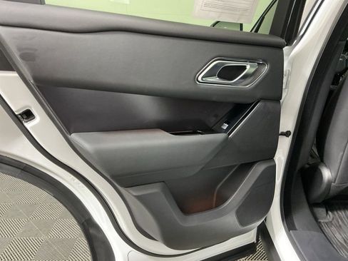 Used 2026 Land Rover Range Rover Velar Dynamic SE image 23