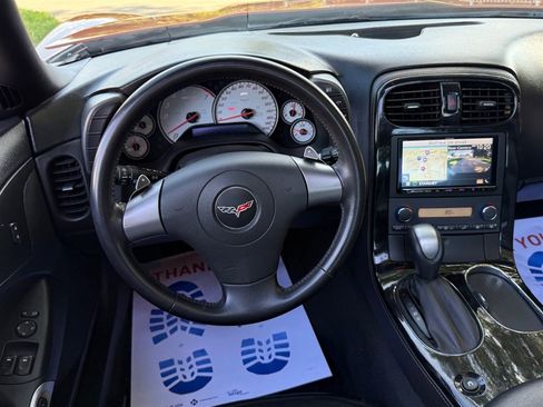 Used 2007 Chevrolet Corvette Coupe image 51