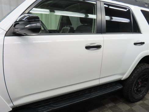 Used 2021 Toyota 4Runner Venture image 37