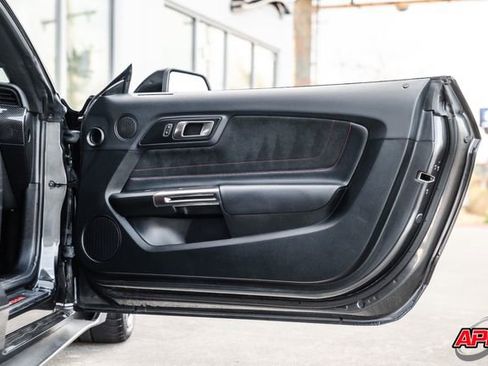 Used 2019 Ford Mustang Shelby GT350R w/ GT350R Equipment Group 920A image 70