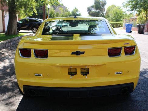 Used 2010 Chevrolet Camaro SS w/ RS Package RWD image 5