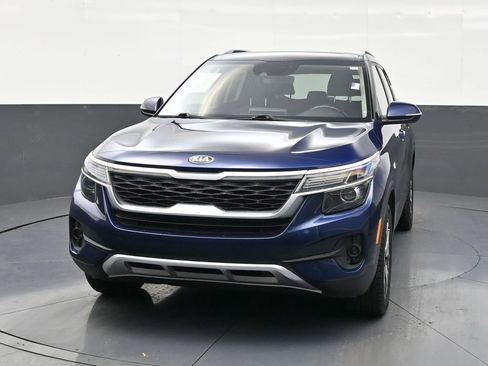 Used 2021 Kia Seltos EX image 8