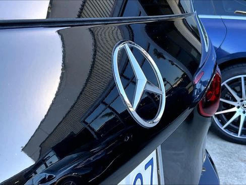 Used 2020 Mercedes-Benz GLB 250 GLB 250 image 30