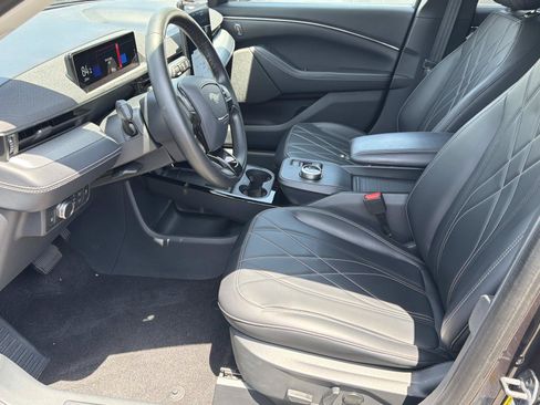 Used 2022 Ford Mustang Mach-E Select RWD image 14