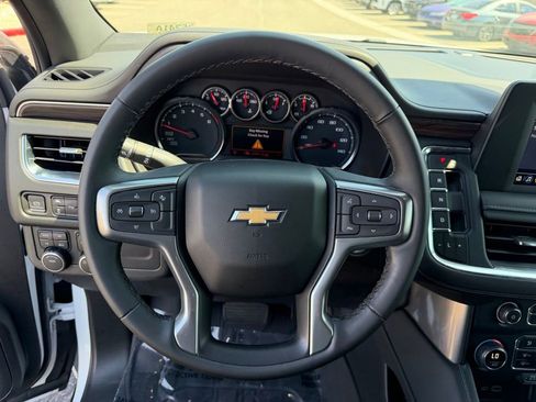 Used 2024 Chevrolet Tahoe LS AWD/4WD image 26