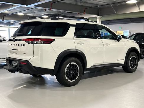 Used 2023 Nissan Pathfinder Rock Creek AWD/4WD image 2