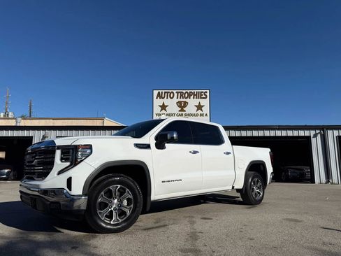 Used 2025 GMC Sierra 1500 SLT image 37