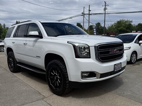 Used 2020 GMC Yukon SLT AWD/4WD image 2