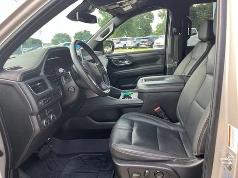 Used 2024 Chevrolet Tahoe RST w/ Luxury Package RWD image 16