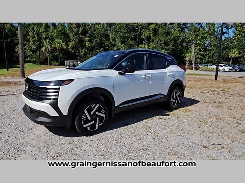 New 2026 Nissan Kicks SV image 22