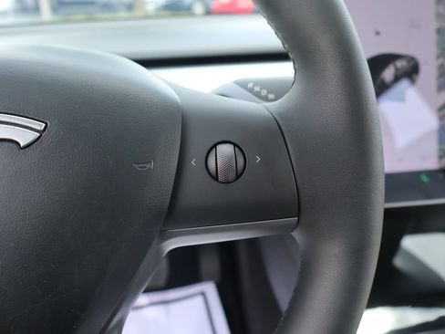 Used 2020 Tesla Model 3 Long Range AWD/4WD image 28