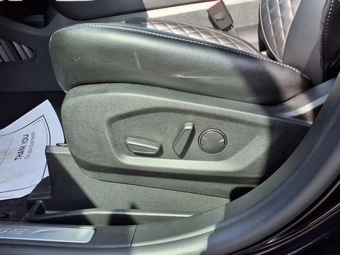 Used 2024 Ford Edge Titanium AWD/4WD image 26