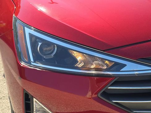 Used 2020 Hyundai Elantra SEL FWD image 7
