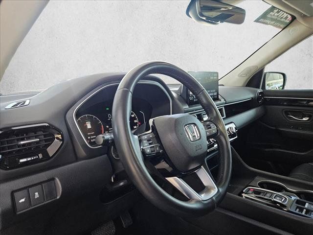Used 2024 Honda Pilot Touring image 9