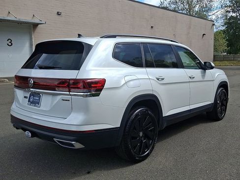Certified 2026 Volkswagen Atlas SE w/ Panoramic Sunroof Package AWD/4WD image 11