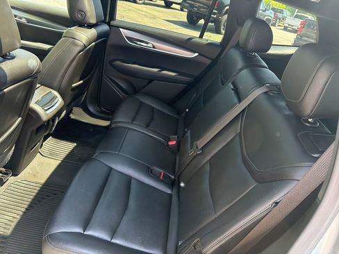 Used 2023 Cadillac XT6 Luxury AWD/4WD image 36