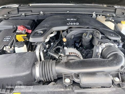 Used 2021 Jeep Gladiator Rubicon w/ Safety Group AWD/4WD image 20