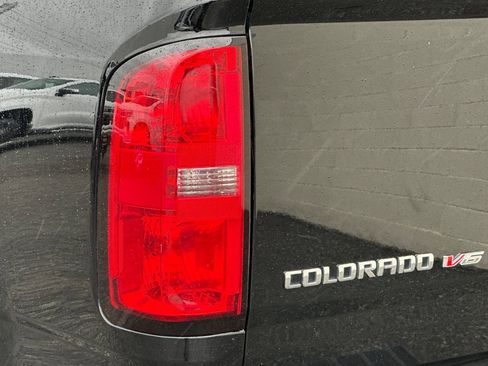 Certified 2018 Chevrolet Colorado Z71 w/ Z71 Midnight Edition image 35