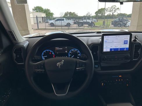 Used 2024 Ford Bronco Sport Big Bend image 8