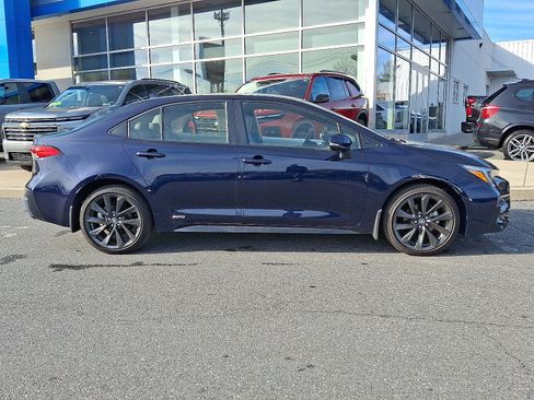 Used 2025 Toyota Corolla SE image 7