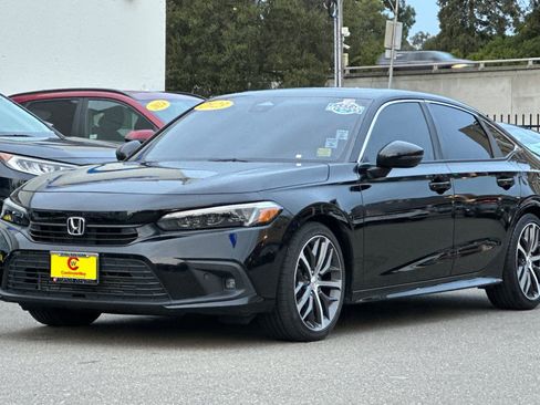 Used 2023 Honda Civic Touring image 9