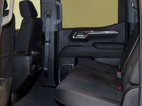 Used 2023 Chevrolet Silverado 1500 RST AWD/4WD image 6