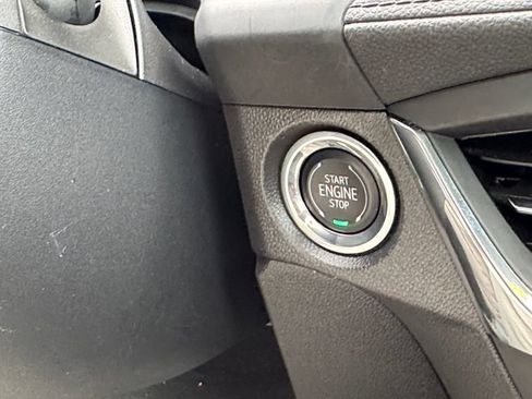Used 2025 Buick Encore GX Preferred FWD image 34
