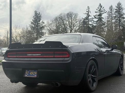 Used 2014 Dodge Challenger R/T w/ Sound Group II image 5