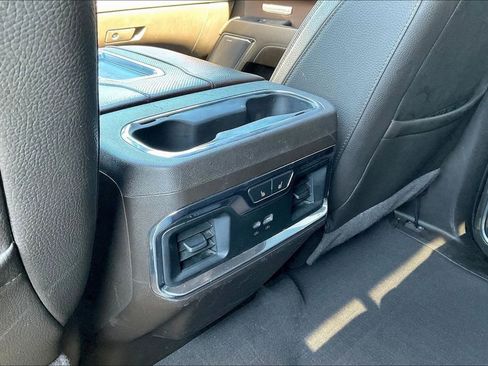 Used 2022 GMC Sierra 1500 Denali image 25