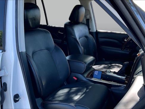 Used 2019 INFINITI QX80 Luxe w/ Proassist Package AWD/4WD image 8